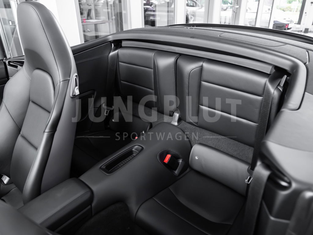 Porsche 991.2 Carrera GTS