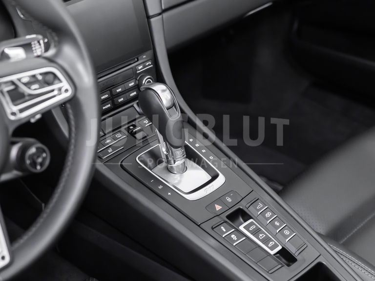 Porsche 991.2 Carrera GTS