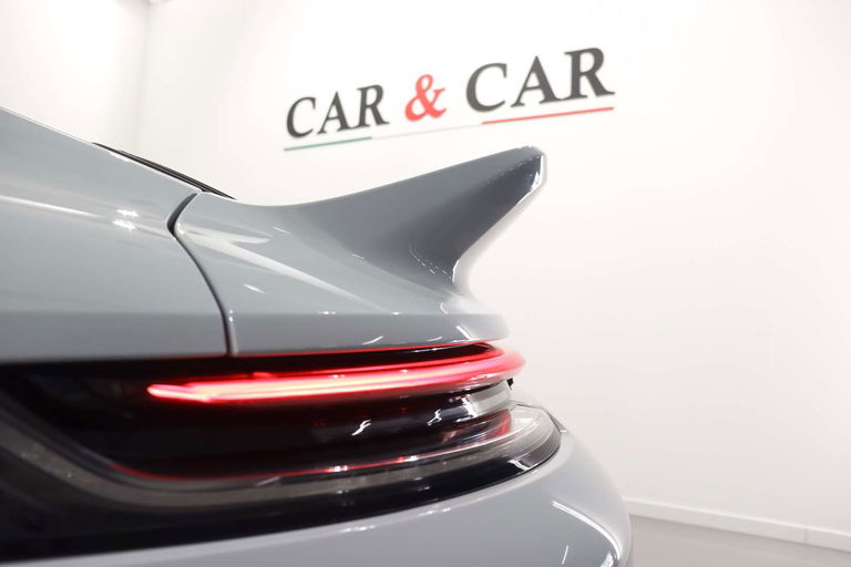 Porsche 992 Sport Classic