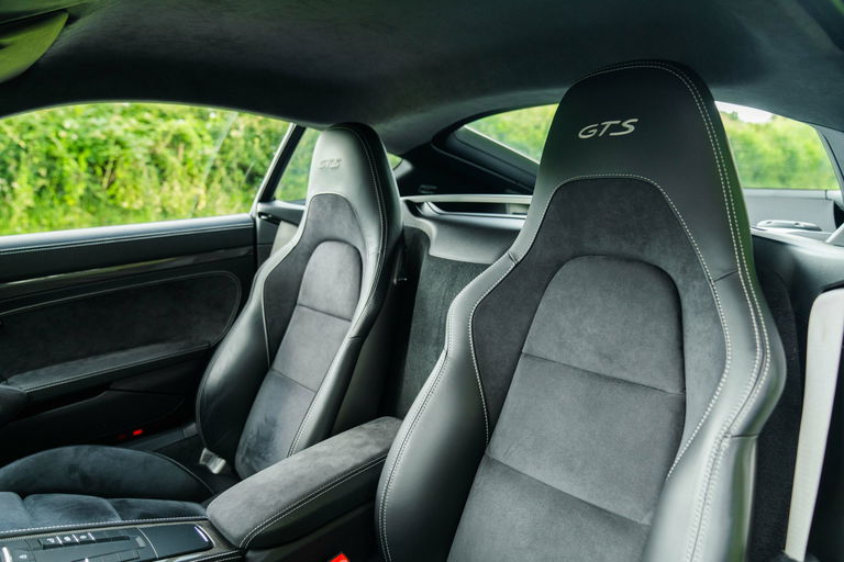 Porsche 718 Cayman GTS 4.0