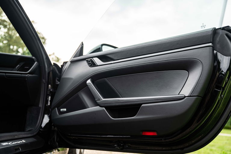 Porsche 992 Carrera S