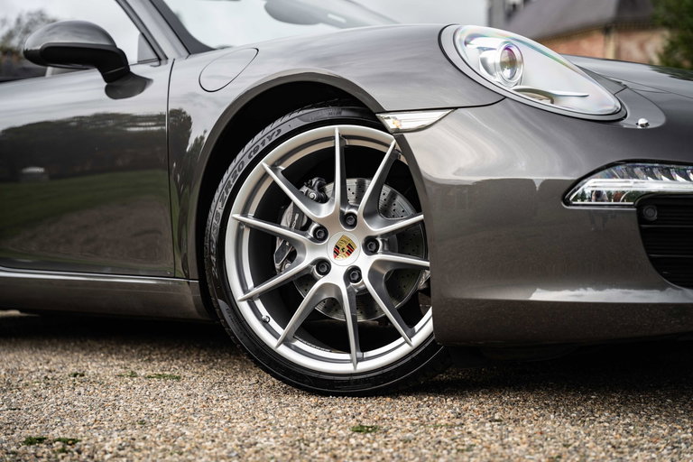 Porsche 991 Carrera
