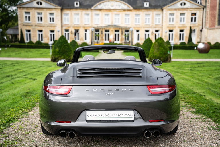 Porsche 991 Carrera