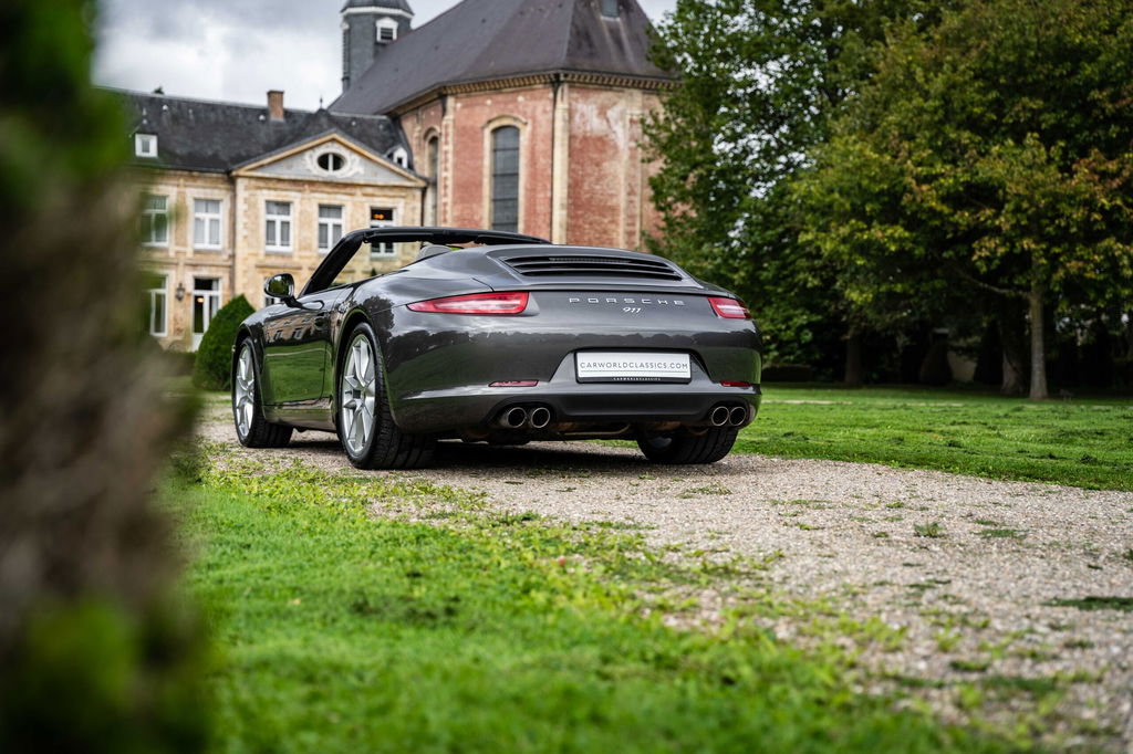 Porsche 991 Carrera