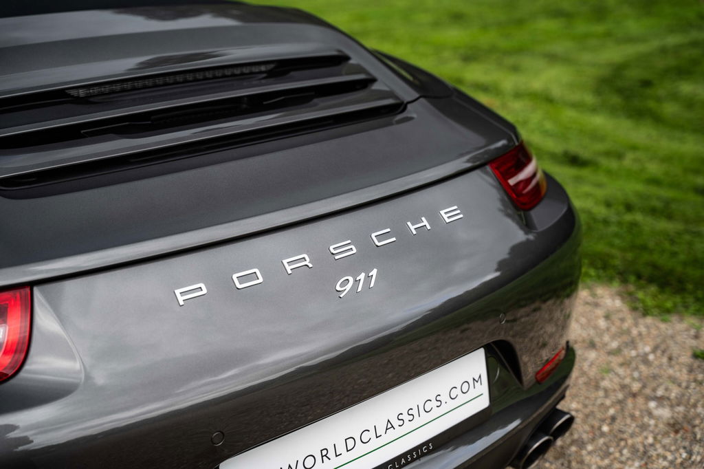 Porsche 991 Carrera