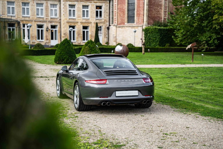 Porsche 991 Carrera