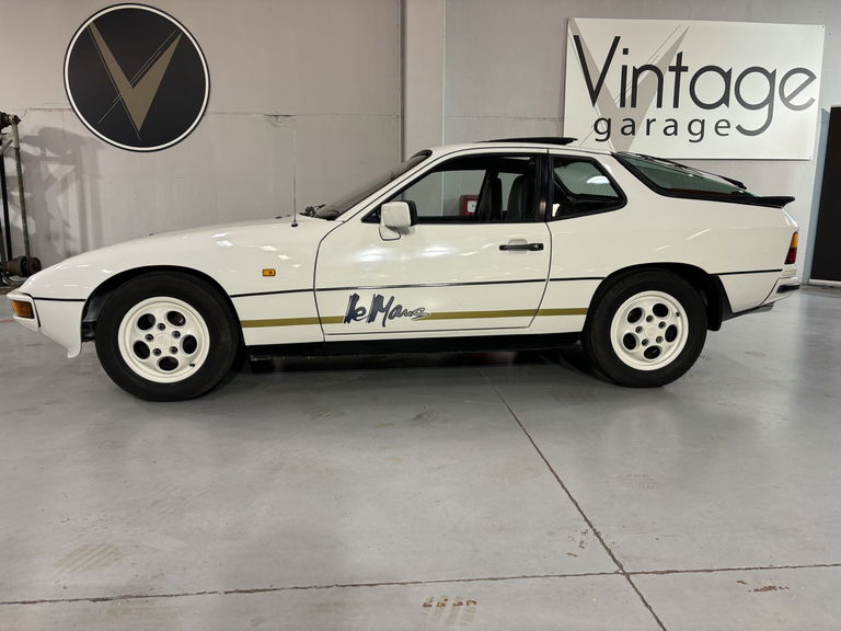 Porsche 924 S