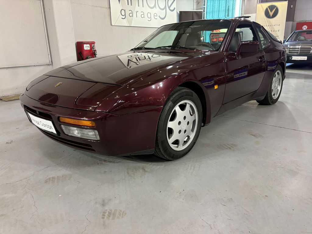 Porsche 944 S2 Coupé