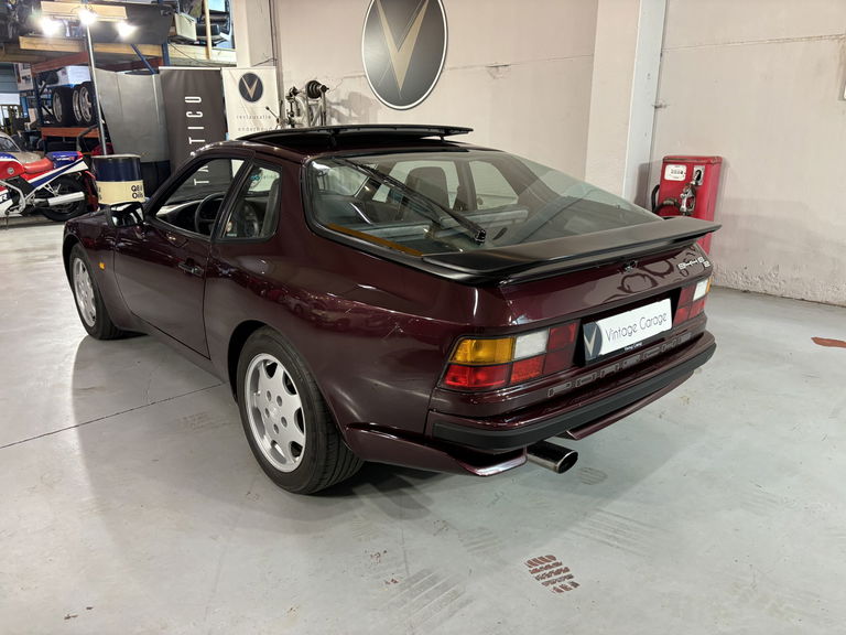 Porsche 944 S2 Coupé