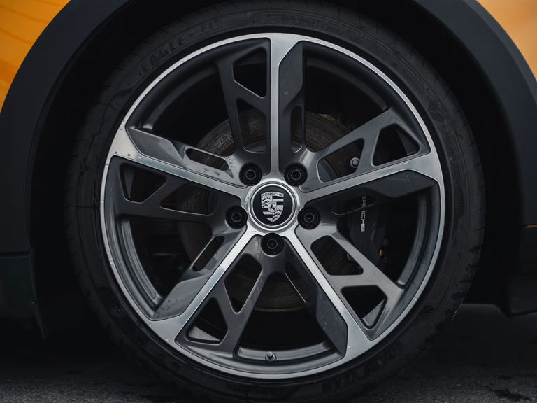 Porsche Taycan 4 Cross Turismo