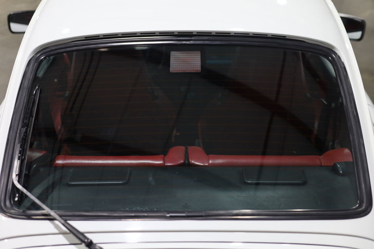 Porsche 911 Carrera 3.2 (US)