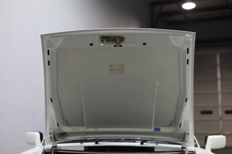 Porsche 911 Carrera 3.2 (US)