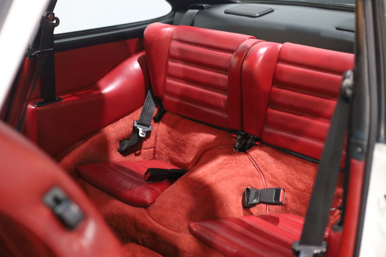 Porsche 911 Carrera 3.2 (US)