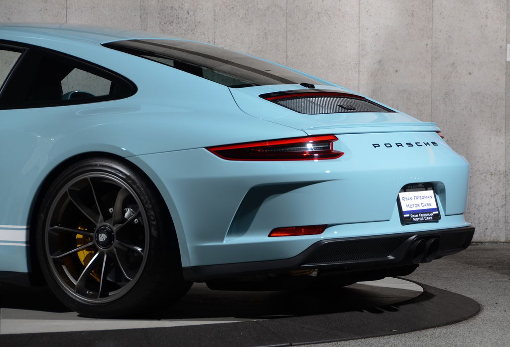 Porsche 991 GT3 Touring