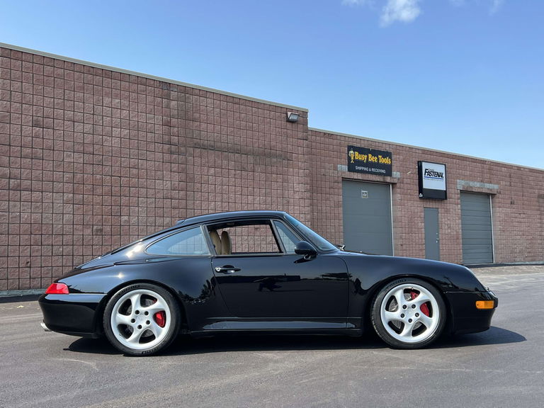 Porsche 993 Carrera 4S