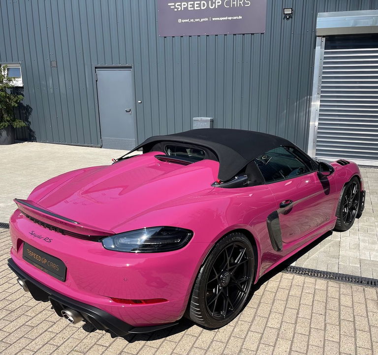 Porsche 718 Spyder RS