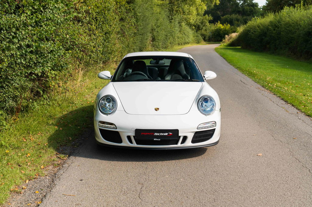 Porsche 997.2 Carrera GTS