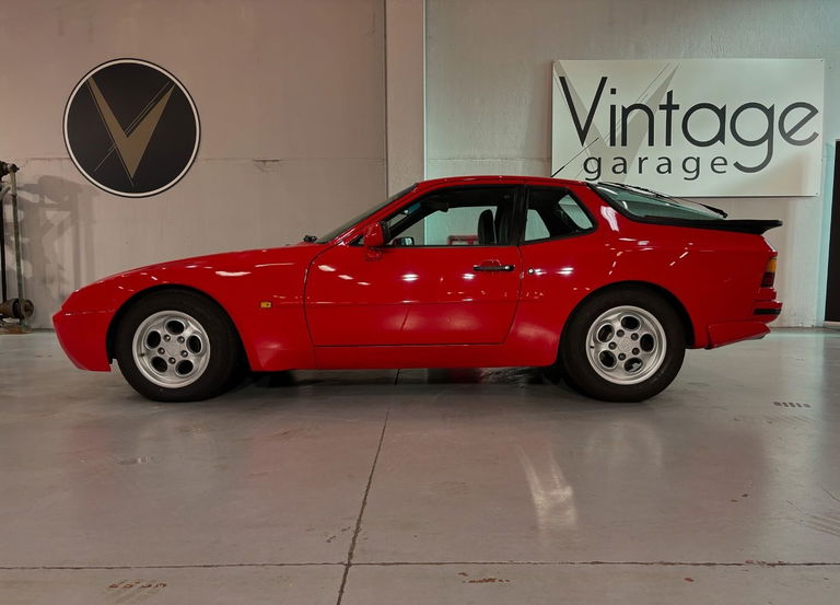 Porsche 944 Coupé