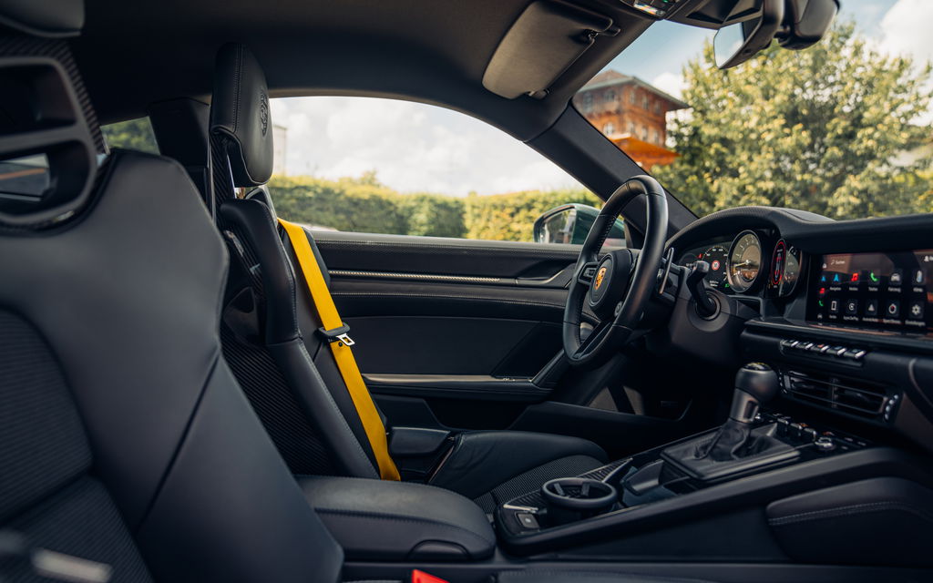 Porsche 992 GT3 Touring