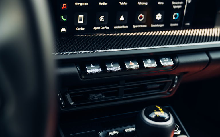 Porsche 992 GT3 Touring