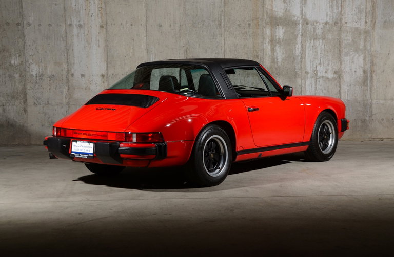 Porsche 911 Carrera 3.2
