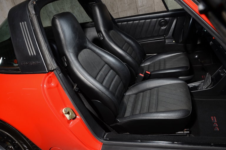 Porsche 911 Carrera 3.2