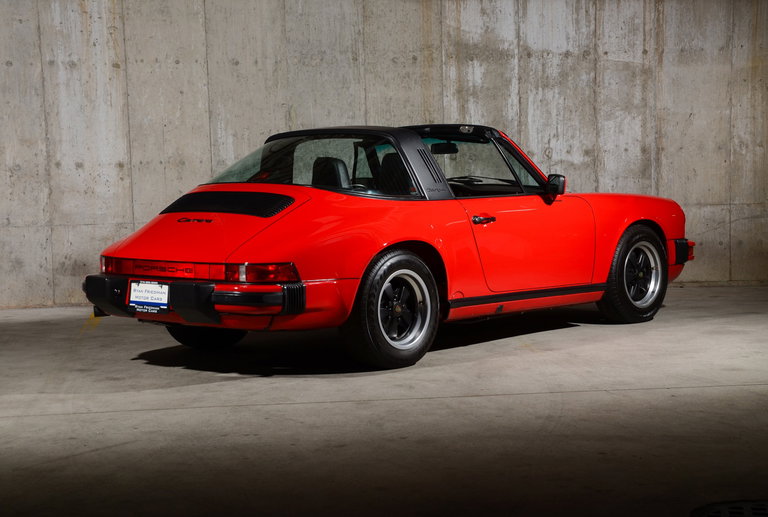 Porsche 911 Carrera 3.2