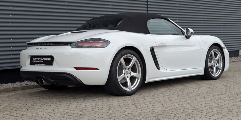 Porsche 718 Boxster