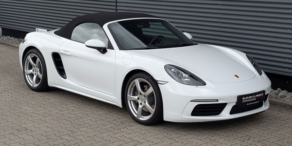 Porsche 718 Boxster