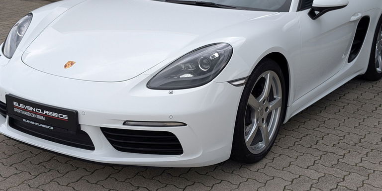 Porsche 718 Boxster