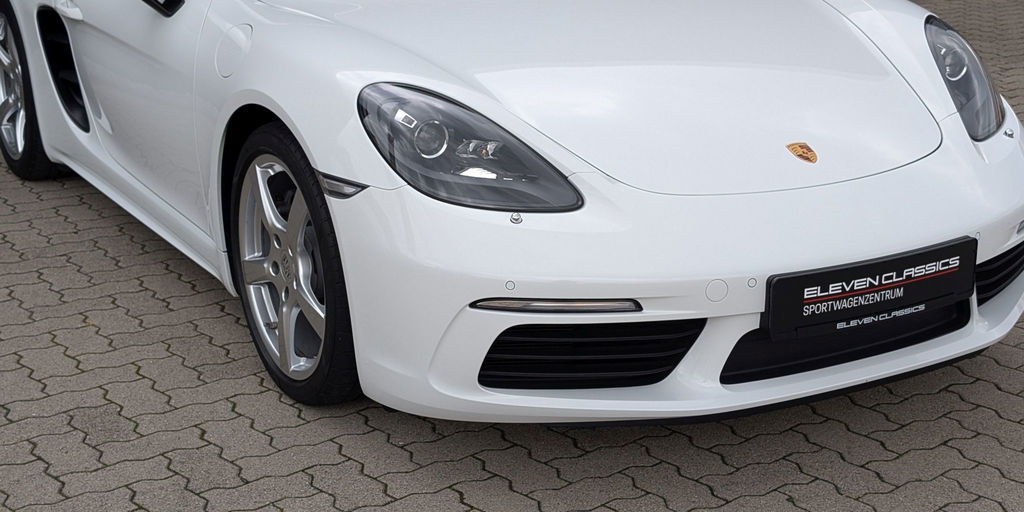Porsche 718 Boxster