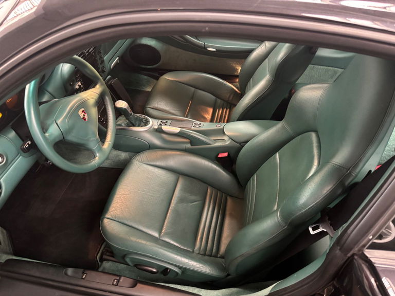 Porsche 996 Carrera