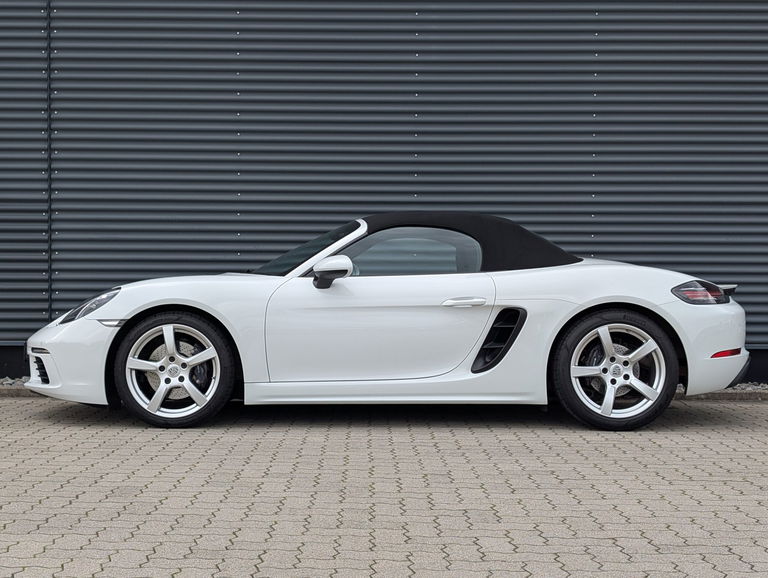 Porsche 718 Boxster