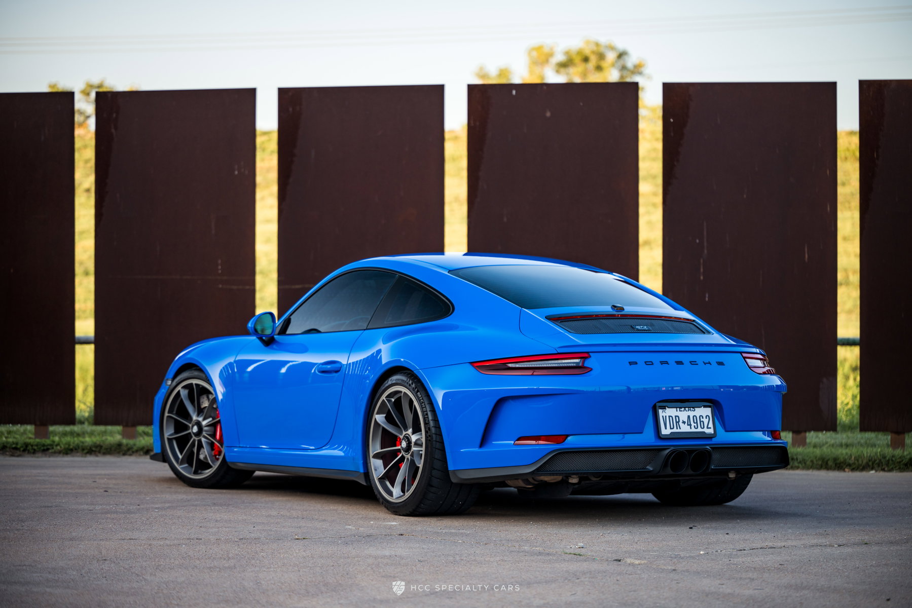 リバティウォーク　メタリックブルー Porsche 991.2 GT3 Touring 2019 - elferspot.com - Marketplace for