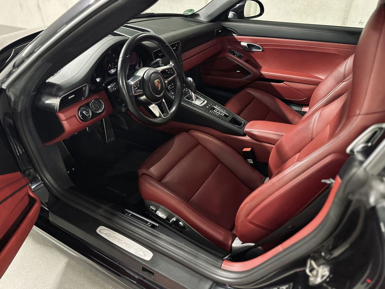 Porsche 991 Carrera 4S