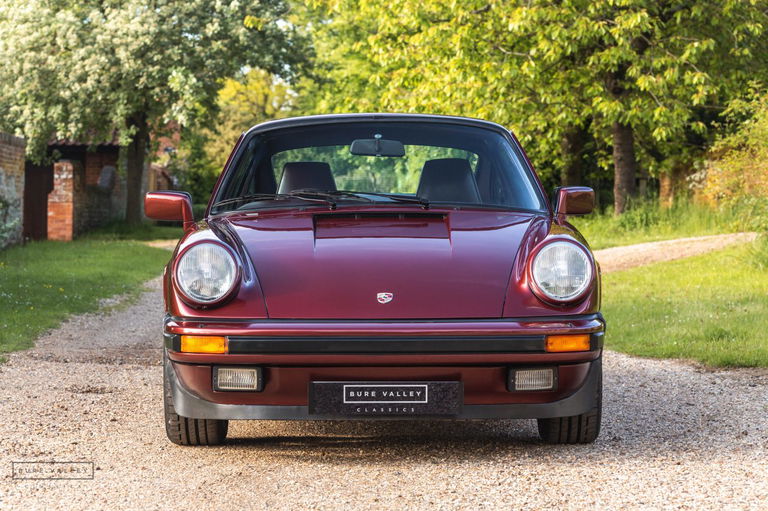 Porsche 911 Carrera 3.2