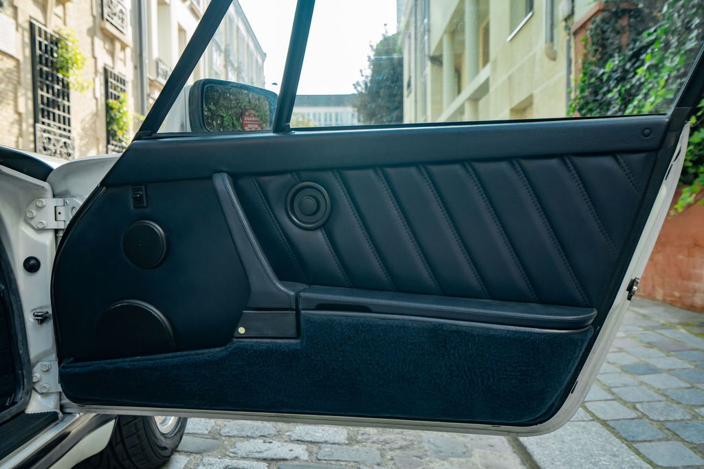 Porsche 911 Turbo 3.3