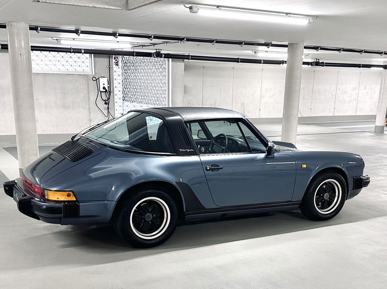 Porsche 911 Carrera 3.2 (KAT)