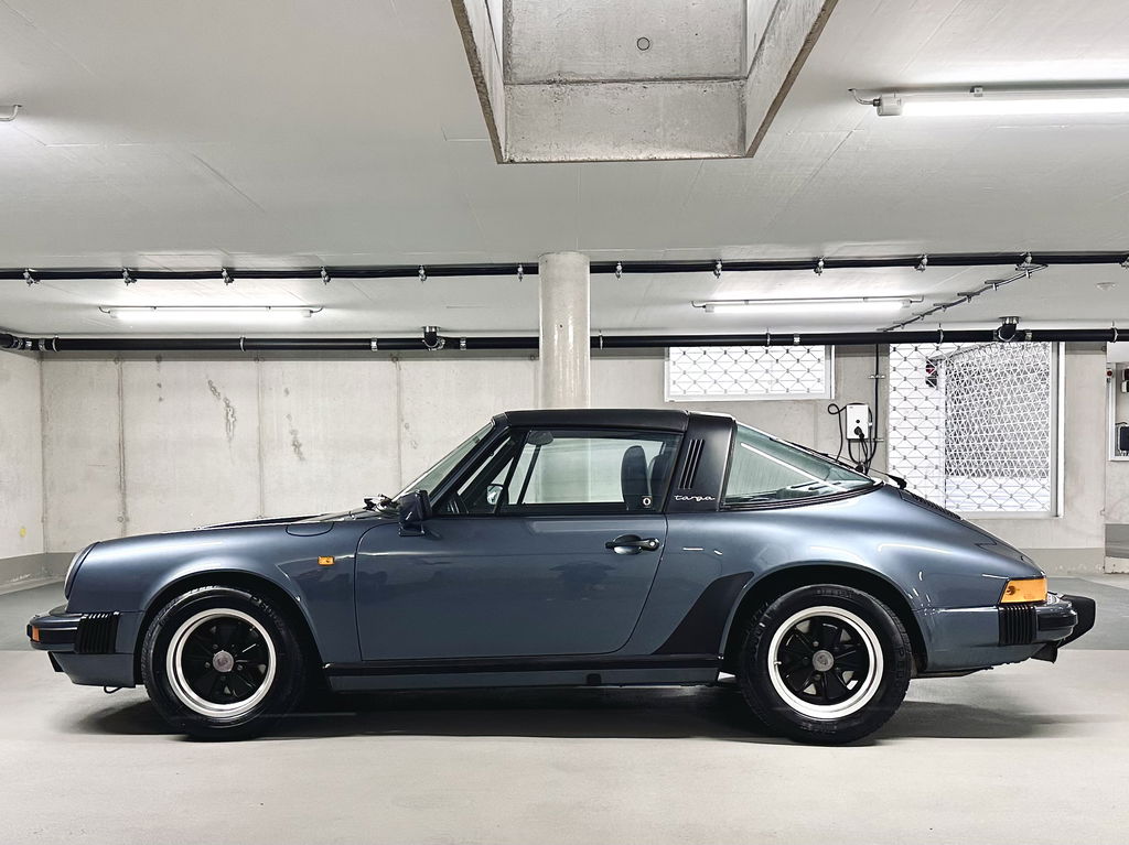 Porsche 911 Carrera 3.2 (KAT)