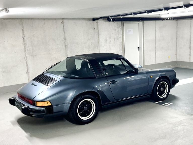 Porsche 911 Carrera 3.2 (KAT)