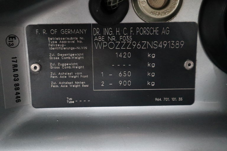 Porsche 964 Carrera RS