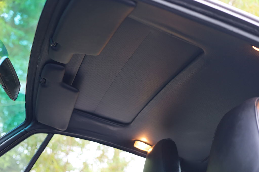 Porsche 911 Carrera 3.2 (US)