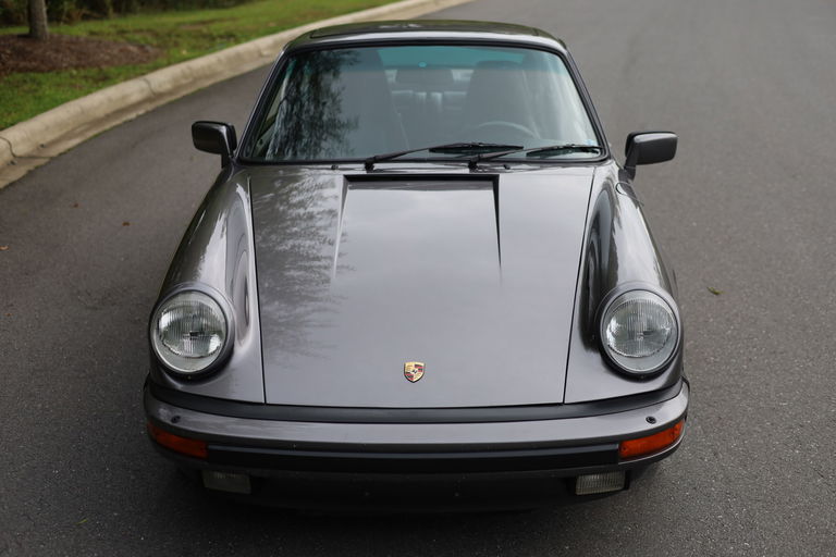 Porsche 911 Carrera 3.2 (US)