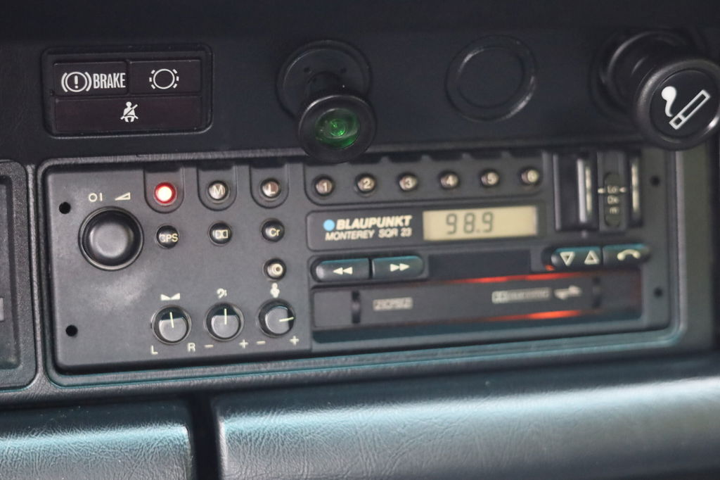 Porsche 911 Carrera 3.2 (US)