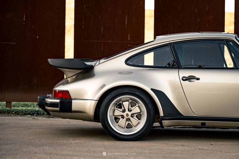 Porsche 911 Carrera 3.2 WTL