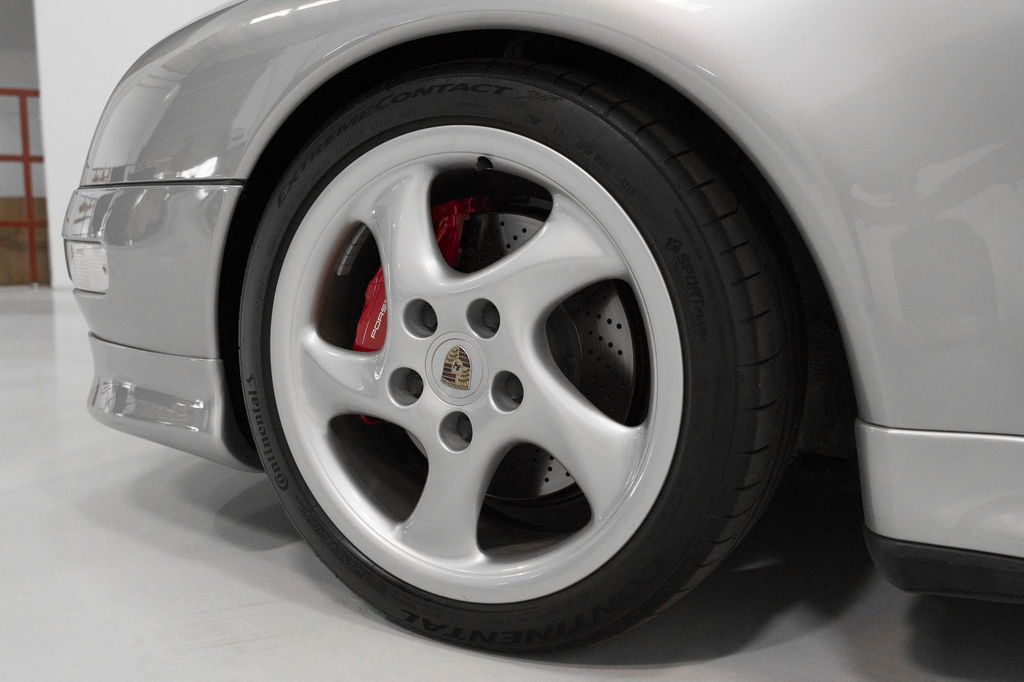 Porsche 993 Carrera 4S