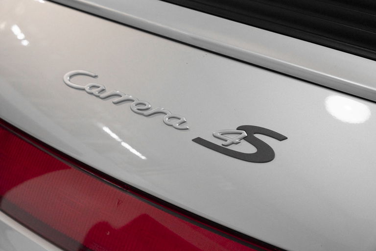 Porsche 993 Carrera 4S