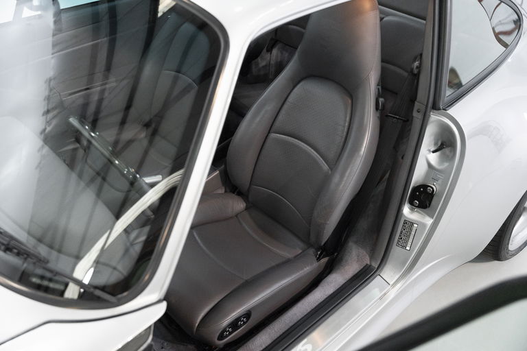 Porsche 993 Carrera 4S