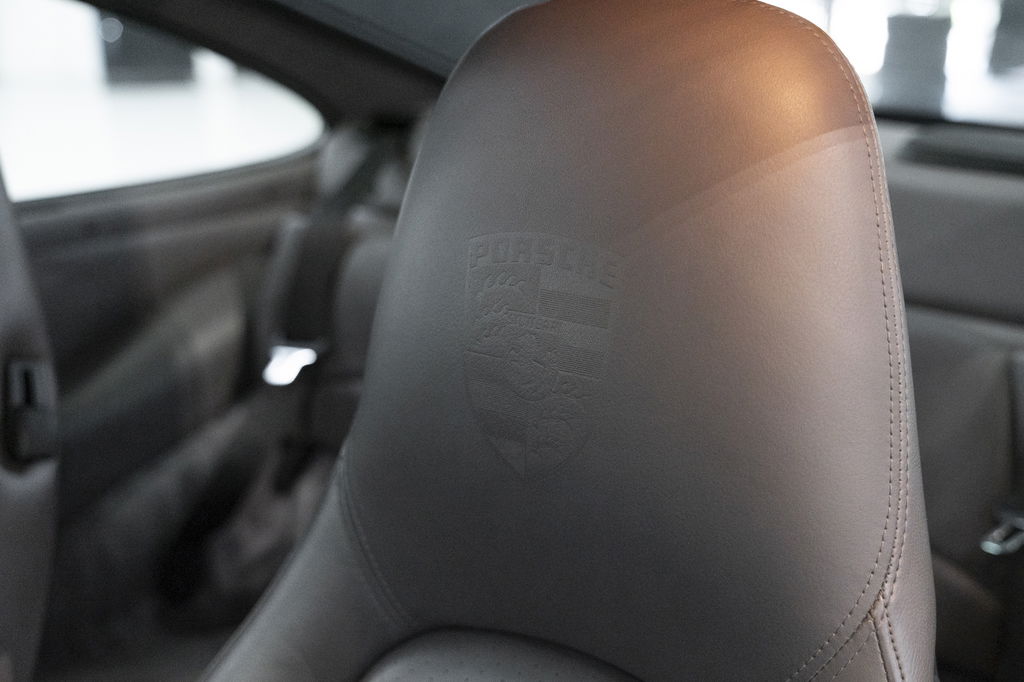 Porsche 993 Carrera 4S