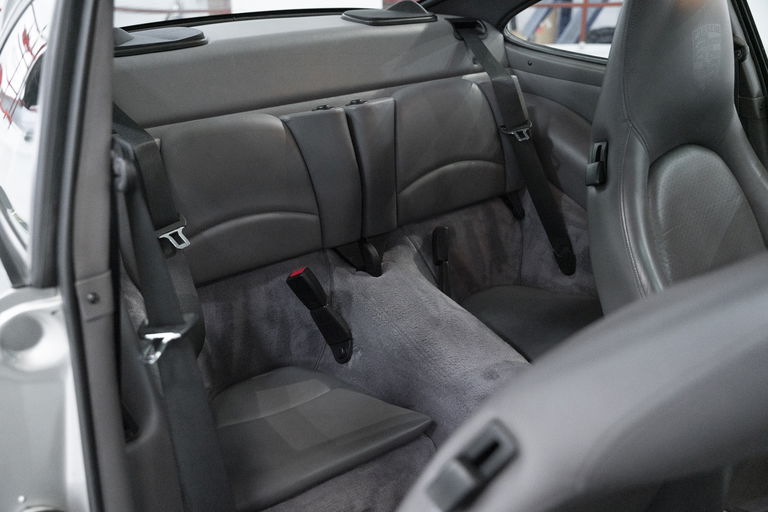 Porsche 993 Carrera 4S